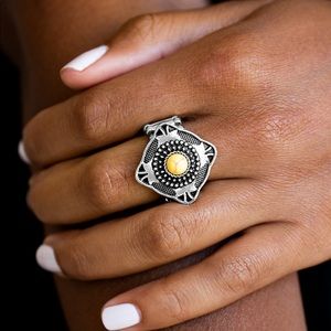 Four corners fashion yellow ring